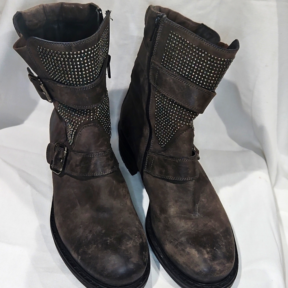 • Paul Green • Women’s Ally Belted Ankle Moto Boots Buckled Straps Leather